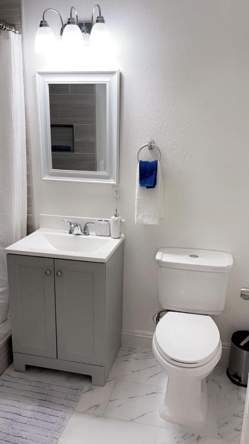 Guest House , 5 Min Away From Las Airport. Las Vegas Exteriör bild
